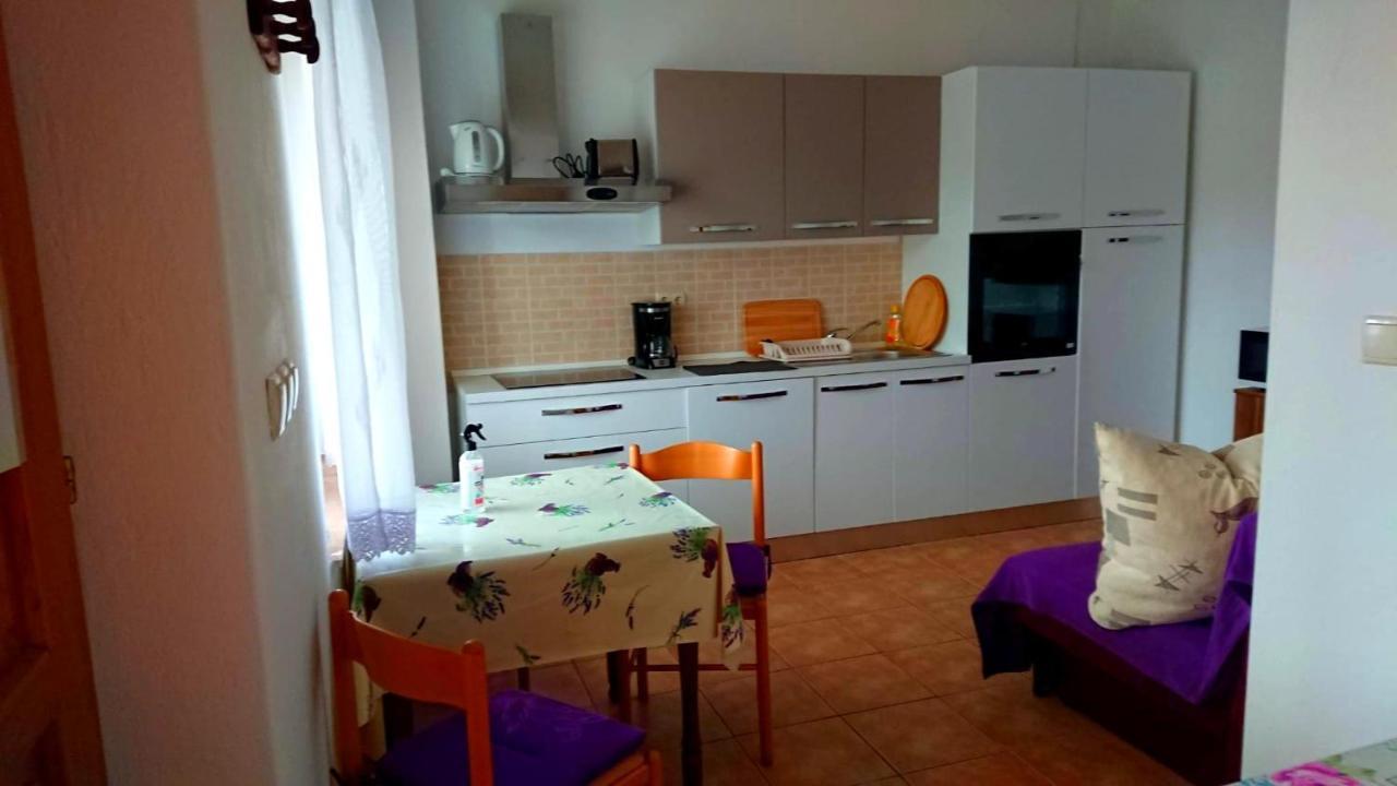 Villa House Fantazija à Kampor Extérieur photo